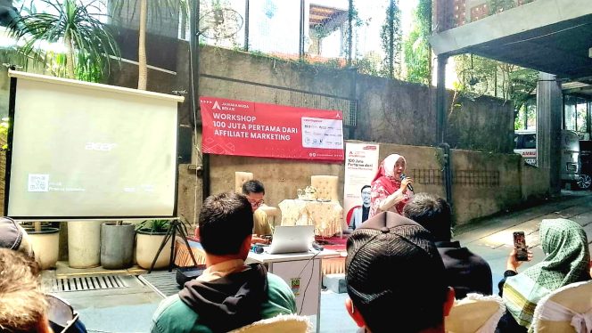 
 Workshop ‘100 Juta Affiliate Market’ Diserbu Peserta, Chairun Nisa Beri Dukungan Penuh