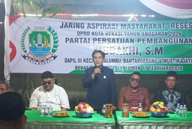 
 BPJS PBI hingga Jalan Lingkungan, Mubakhi Kawal Kebutuhan Warga Mustikajaya