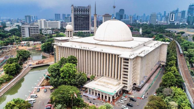 
 Muktamar V Wahdah Islamiyah Akan Kukuhkan 10.000 Guru Al-Qur’an di Masjid Istiqlal