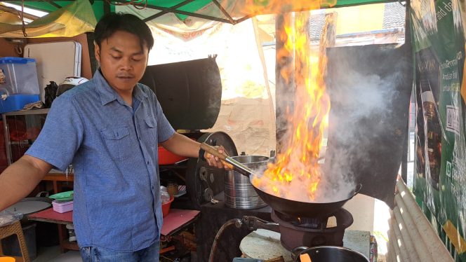 
 Dari Fried Chicken ke Menu Baru, Tauhid Hidayat Perkuat Skill Kuliner Lewat Cooking Class