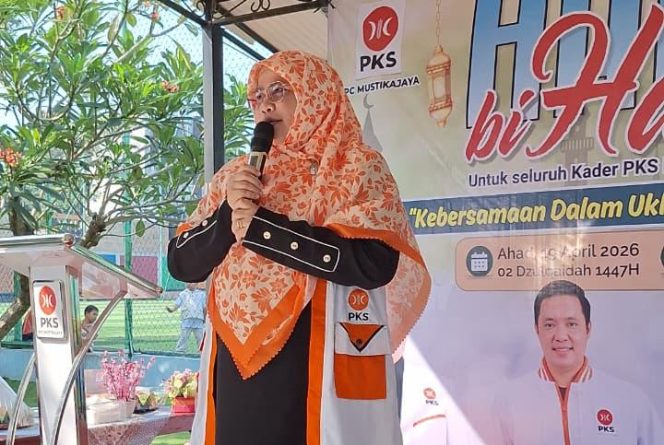 
 Siti Mukhliso Minta Perda Ketahanan Keluarga Bekasi Lebih Terukur dan Terintegrasi